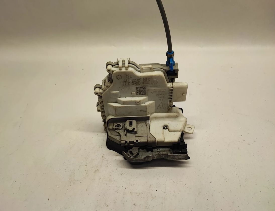 AUDI A3 8V (2012-2020) Замок двери передний правый 8X1837016C 30575232