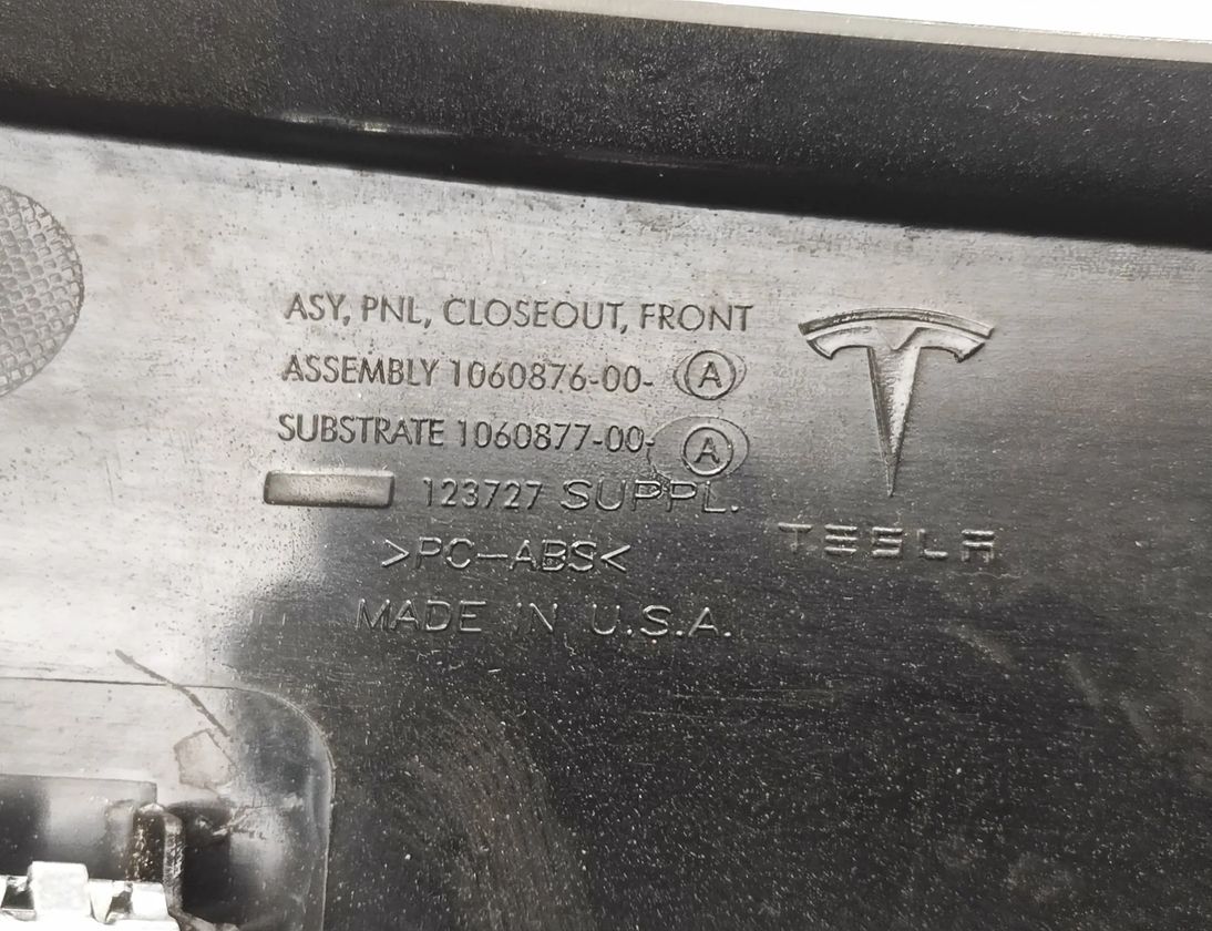TESLA Model X 1 generation (2015-2024) Отделка центральной консоли 1060876-00-A,1060877-00-A,106087600A,106087700A 31086411