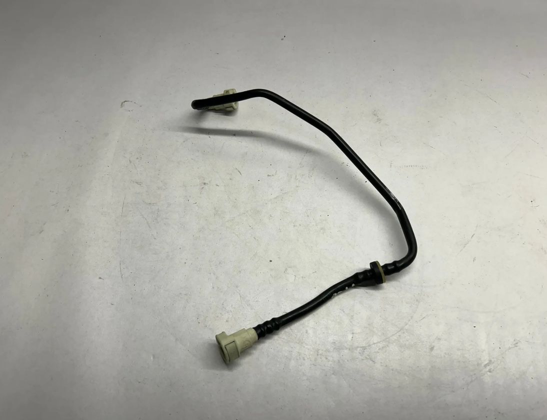 FORD USA Mustang 6 generation (2014-2024) Vákuová trubica FR3C-6J005-AC,FR3C6J005AC 31650329