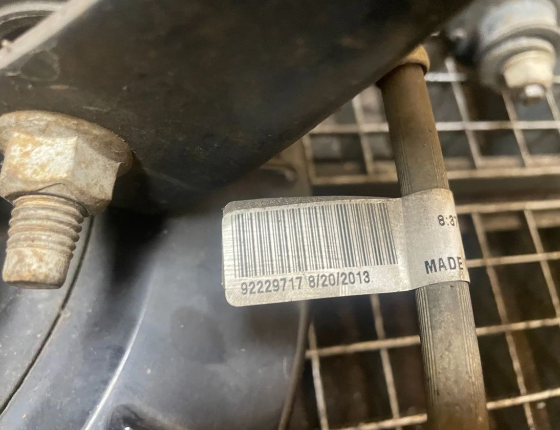 CHEVROLET Camaro 5 generation (2008-2015) Подвескa задняя правая 22813174,92229717,22875567,92246142 31890543