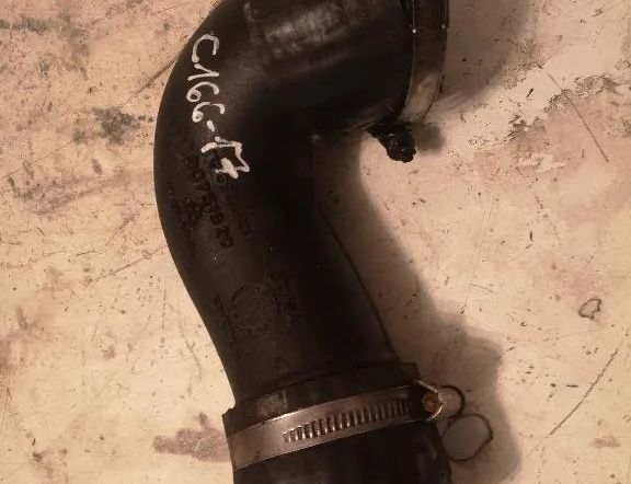 VOLVO V70 3 generation (2007-2020) Шланги охлаждающей жидкости 30751920 23196512