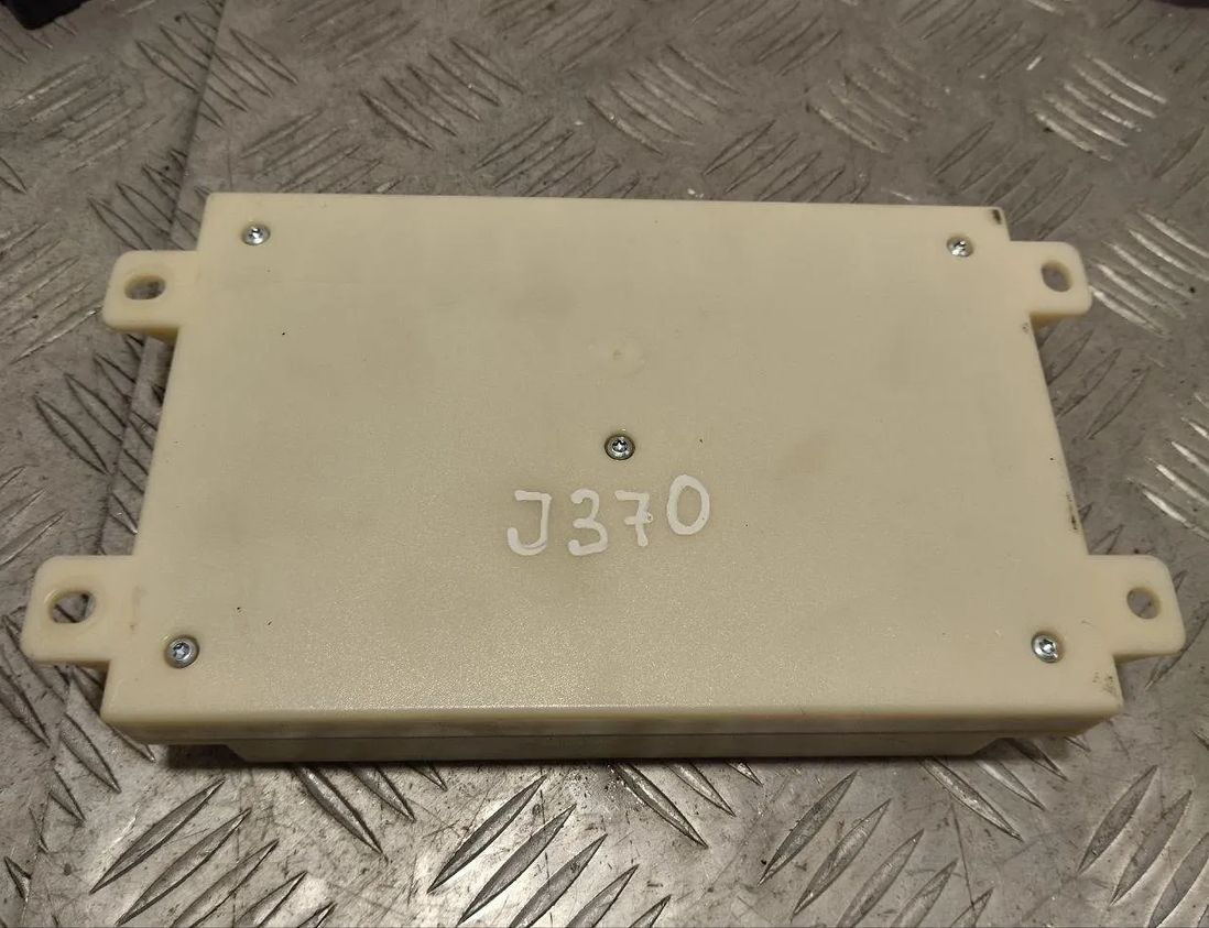 MERCEDES-BENZ CLS-Class C218/X218 (2011-2017) Bezklúčová ovládacia jednotka A1729006206 23489197