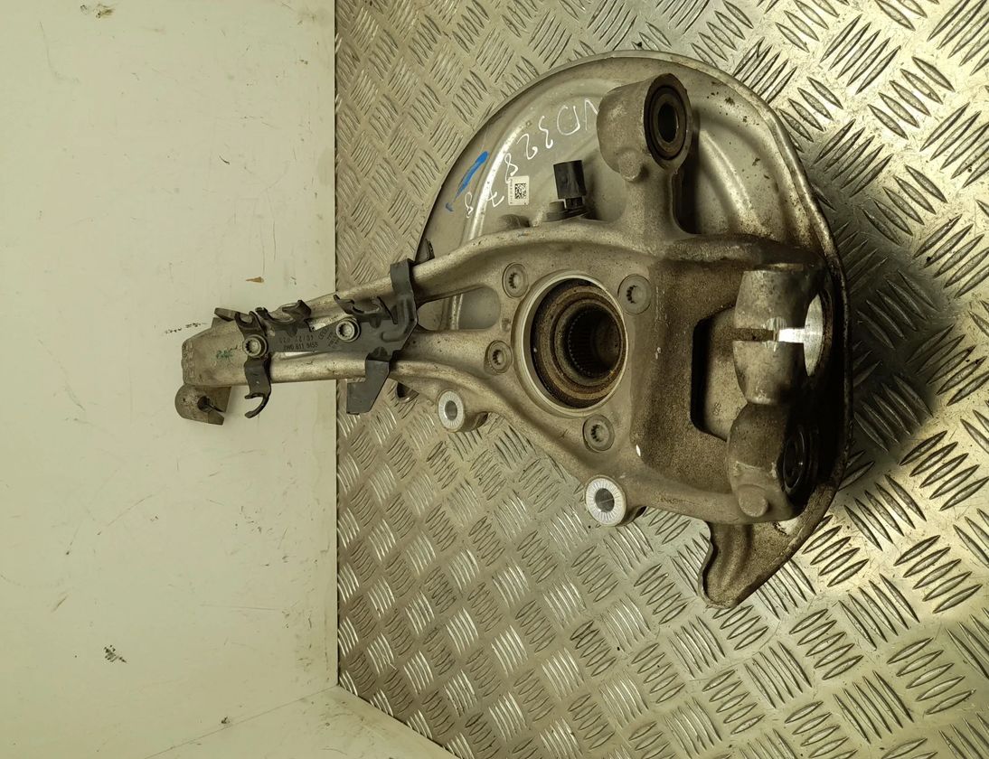 AUDI A4 B9/8W (2015-2024) Подшипник ступицы передний левый 8W0407241F 26584319