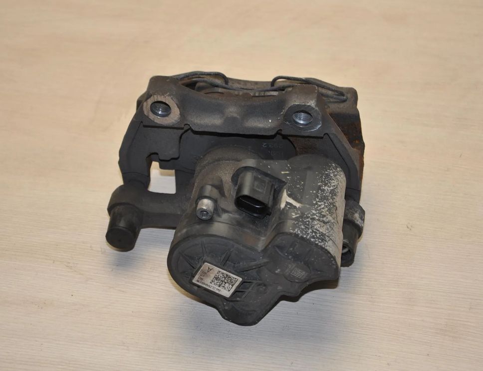 AUDI A3 8Y (2020-2024) Rear Left Brake Caliper 5R3615405A 26846360