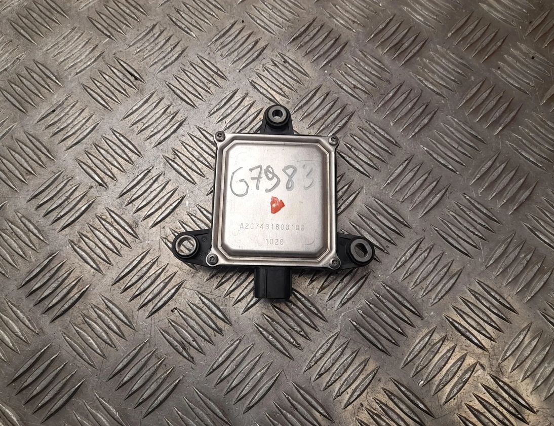 SUBARU XV 2 generation (2017-2023) Blind Spot Control Module 87611SJ001 26909565