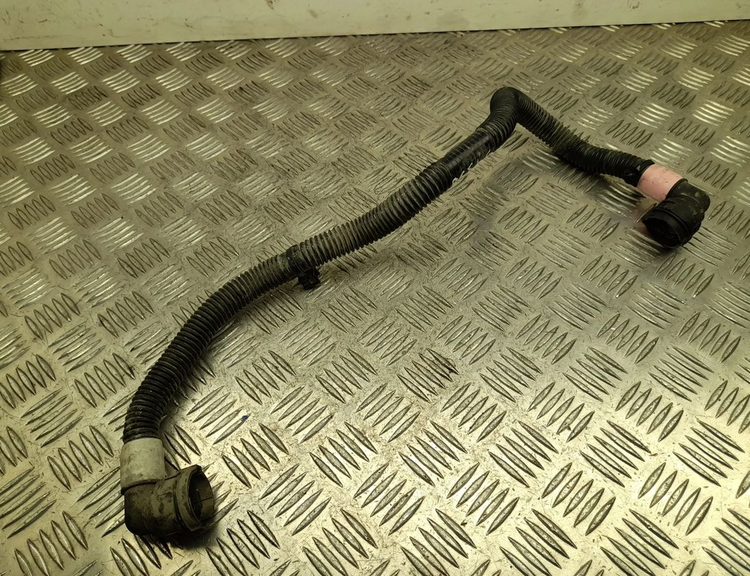 TESLA Model 3 1 generation (2017-2024) Chladiace hadice 150472200A 28130527