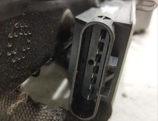 CHRYSLER Pacifica 2 generation (RU) (2016-2023) Rear Left Door Soft Close Unit 68368919AAA,68368919AA,P68368919AA,5926737AB,PN5926737AB 30456099