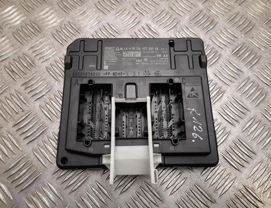 VOLKSWAGEN ID.3 1 generation (2019-2023) Блок управления Комфорт 1EA937089AA,1EA937089H 31982319