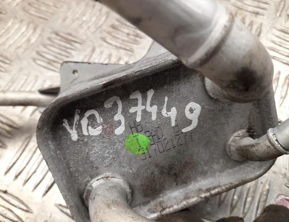 TOYOTA RAV4 5 generation (XA50) (2018-2024) Масляный радиатор 317021277 32059192