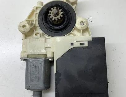 FORD Focus 2 generation (2004-2011) Motor ovládania okna pravých predných dverí 981406110,5WK11572K,A2C5309889310 23929373