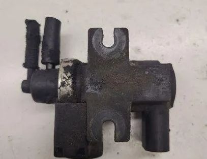 AUDI A4 B7/8E (2004-2008) Solenoid Valve 8E0906628C,72290314 23931871