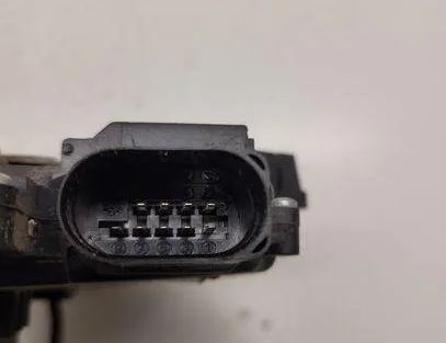 VOLKSWAGEN Passat Variant 1 generation (2010-2024) Front Left Door Lock 401837015,4O1837015 23933101