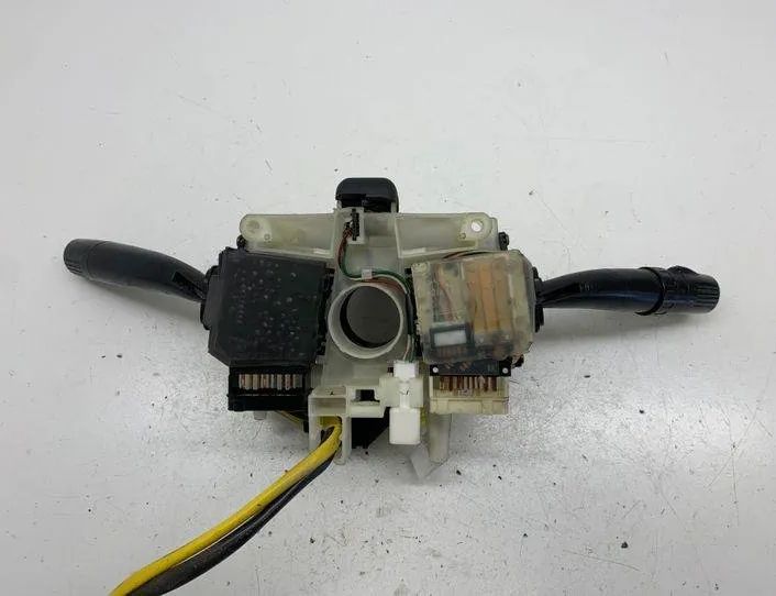 SUBARU Legacy 3 generation (1998-2003) Stieračový prepínač 17B709,17A089D,83111AE31 23946087