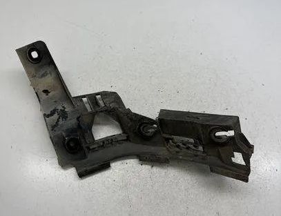 VOLKSWAGEN Golf Plus 1 generation (2004-2009) Pravý zadný držiak nárazníka 5M0807376 23948037