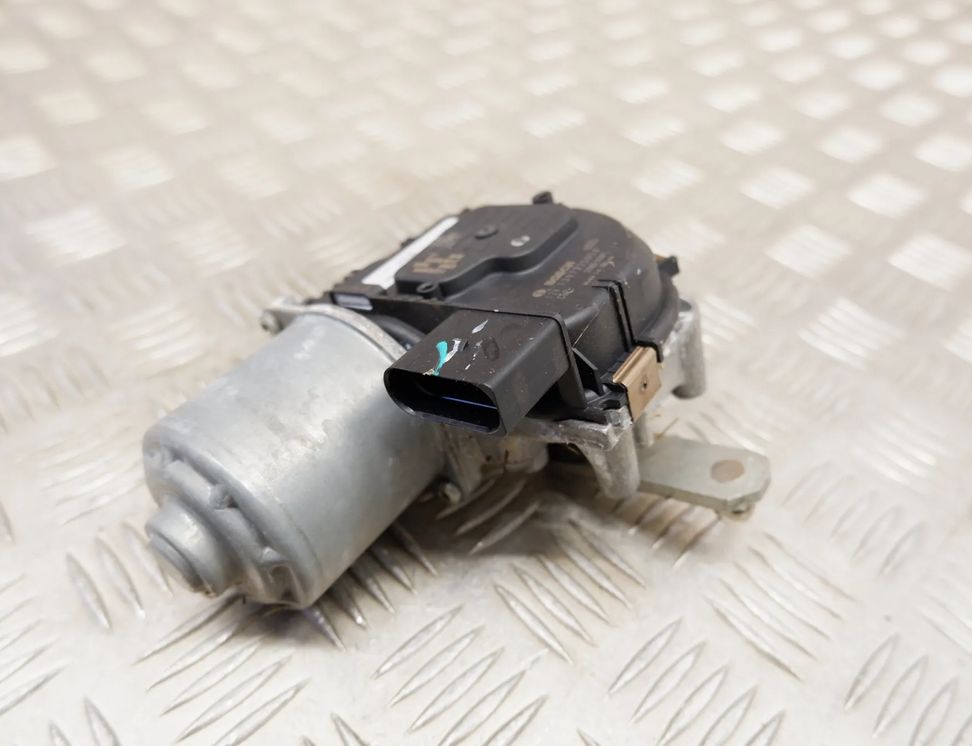 TESLA Model 3 1 generation (2017-2024) Моторчик передних стеклоочистителей 1095855-00-A 22308308