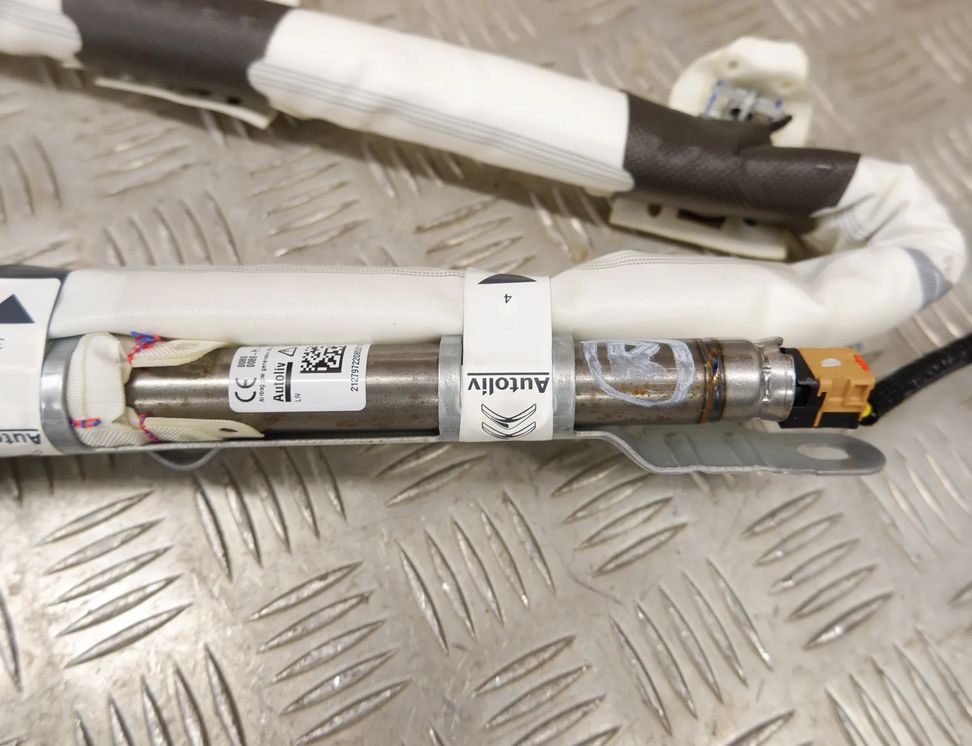 PEUGEOT 208 2 generation (2019-2023) Right Side Roof Airbag SRS 28265989