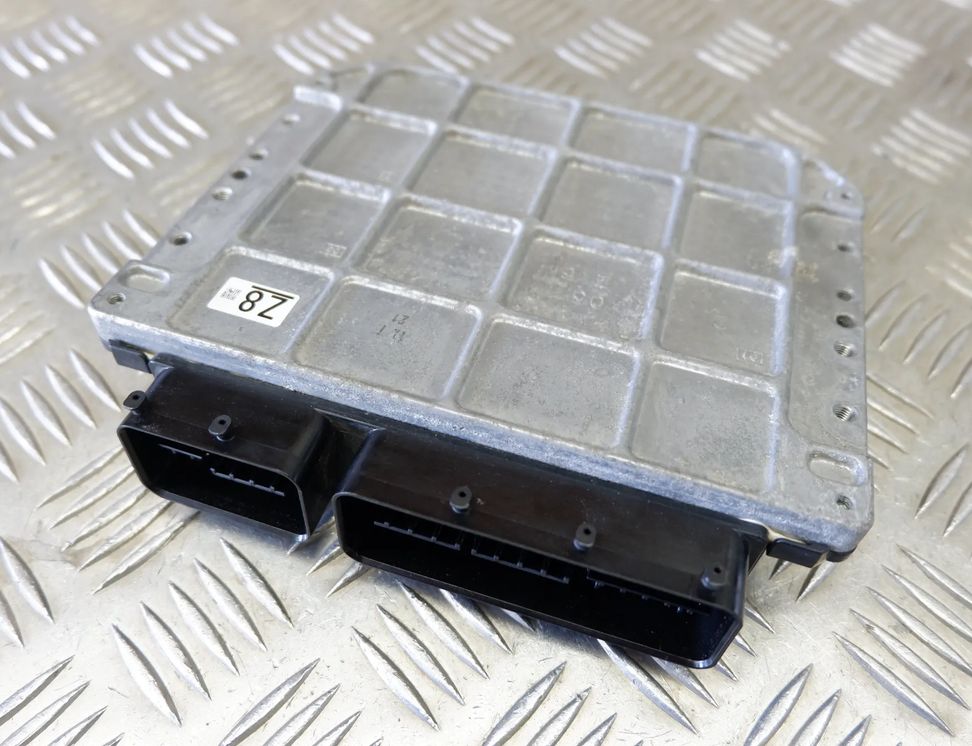 TOYOTA Prius Plus 1 generation (2012-2020) Engine Control Unit ECU 89661-47830 30045348