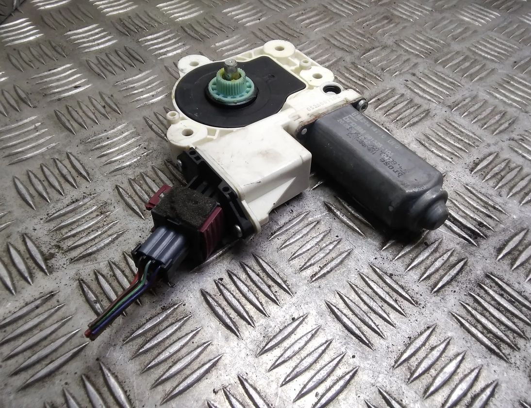 OPEL Signum C (2003-2008) Motor ovládania okna ľavých zadných dverí 0536007702,106366105,24414776,991325103 17860082