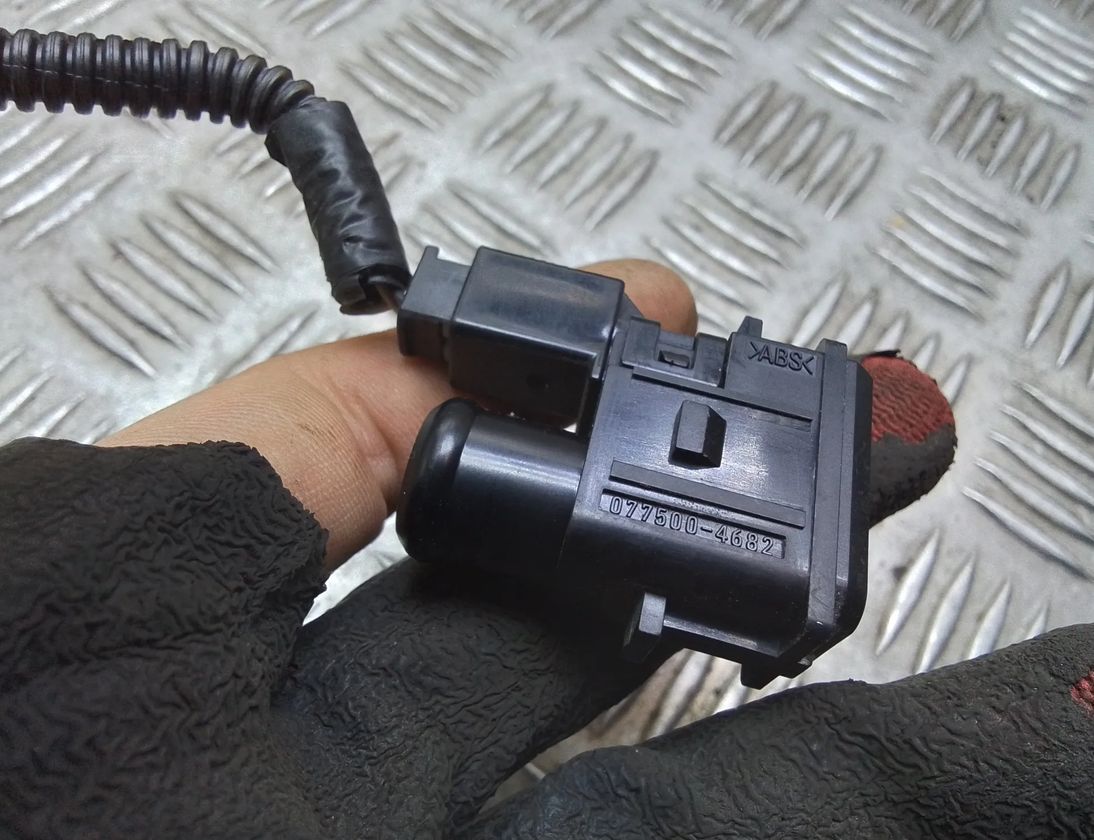 TOYOTA Prius 3 generation (XW30) (2009-2015) Senzor teploty výfukových plynov 0775004682 20785230