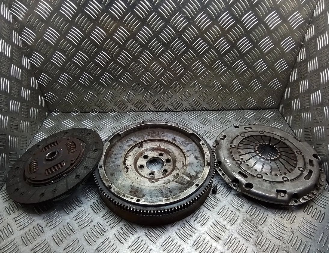 VOLKSWAGEN Golf 6 generation (2008-2015) Комплект сцепления 03c141025h,03c141031e 25128669