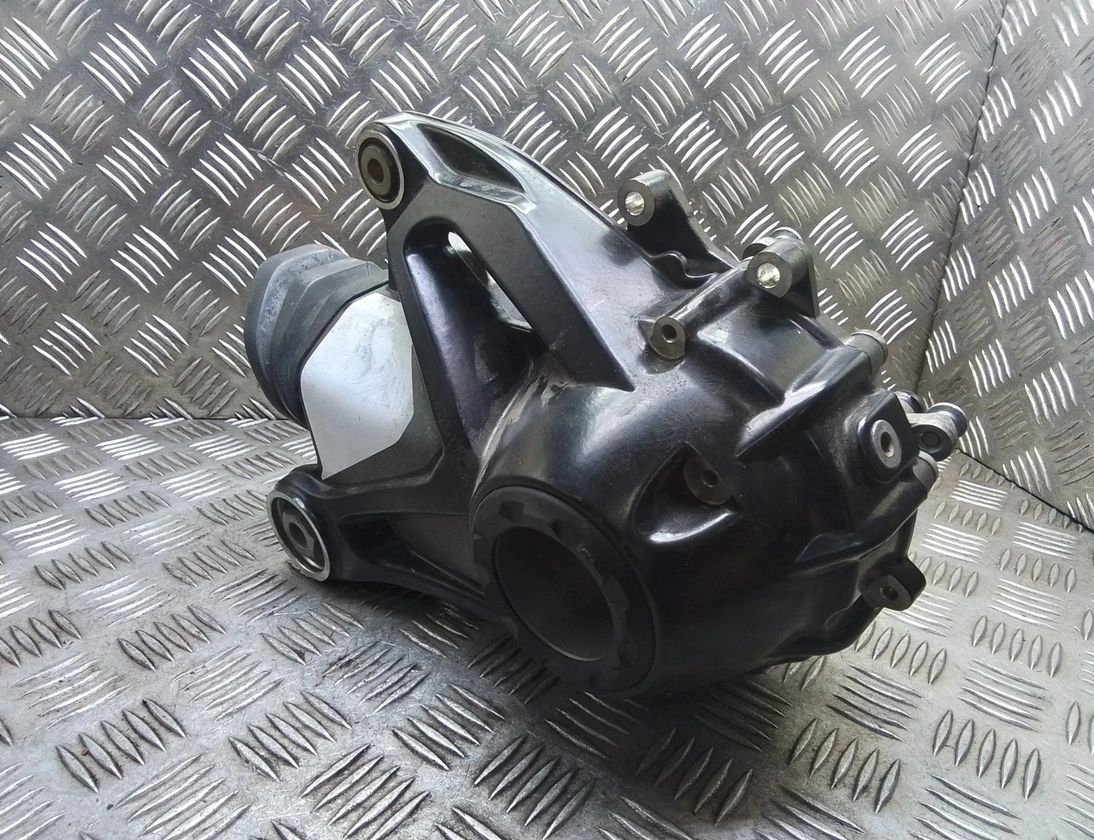 BMW R1250 (2019-2023) W204/S204/C204 (2004-2015) Final drive gear differential diff 8523952 25385410
