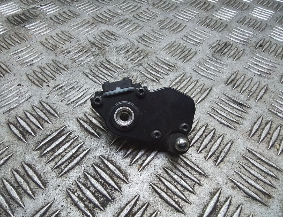 BMW R1250 (2019-2023) 1 generation (2021-2023) Quickshifter 8543012,23418536884 25804442