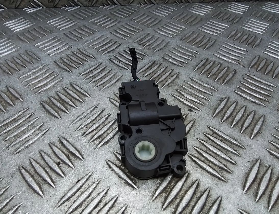 BMW 1 Series F20/F21 (2011-2020) Motor ventilu prúdenia vzduchu klimatizácie t52579a,egp0006,412650920,410478280 30131562