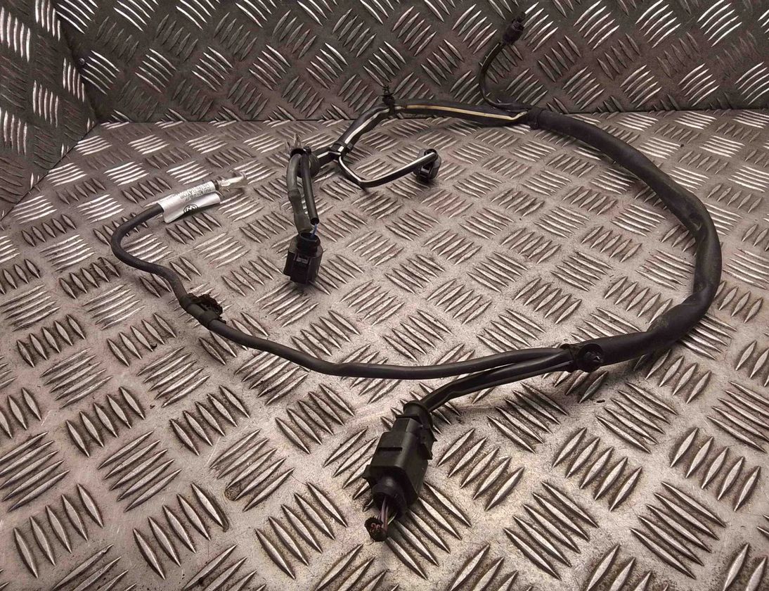 VOLKSWAGEN Passat B8 (2014-2023) Ostatné rozvody lom 5q0971230fp,5q0971230 32433041