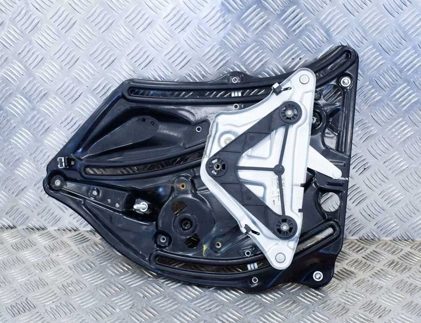 MERCEDES-BENZ E-Class W212/S212/C207/A207 (2009-2016) Zdvíhač pravého zadného dverového okna A2076701303,961881103 10050750