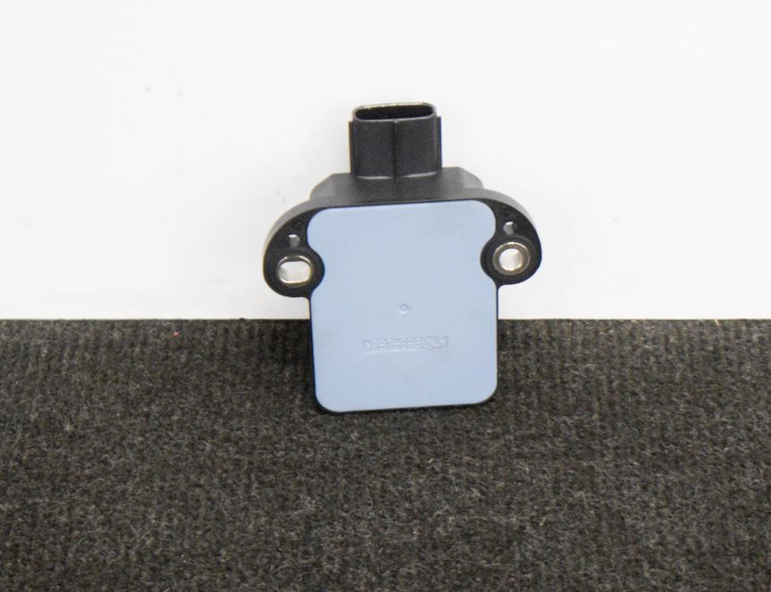 TOYOTA Prius Plus 1 generation (2012-2020) Acceleration Sensor 174500-5923,89183-48030 10534858