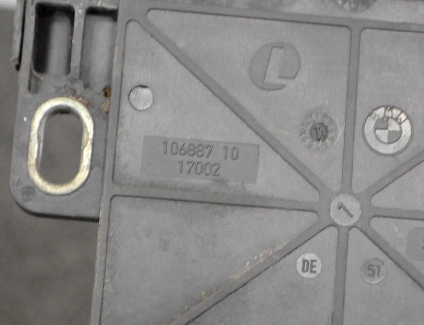 BMW 5 Series Gran Turismo F07 (2010-2017) Rozvodná skrinka 9153418,9153410,106887-10 10630866