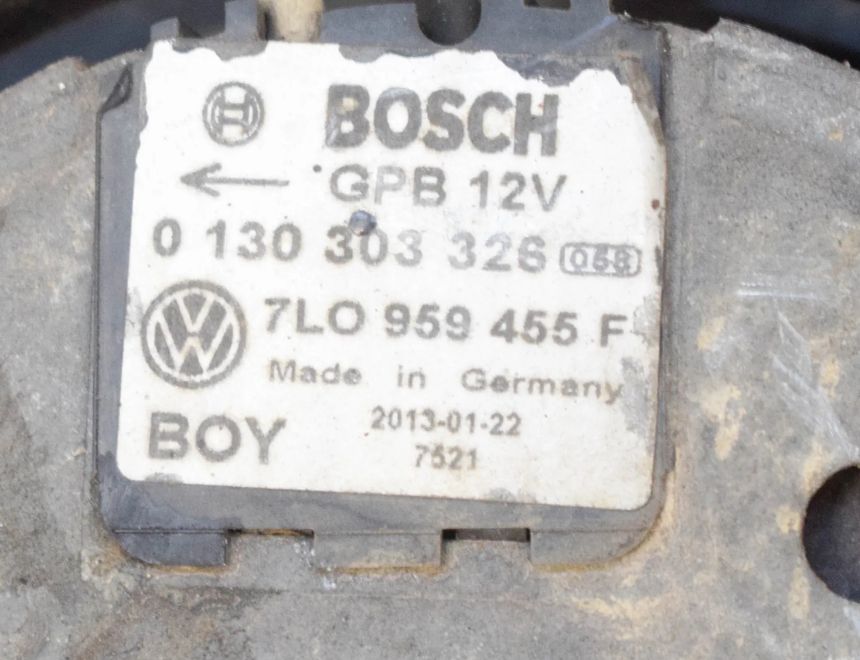AUDI Q7 4L (2005-2015) Motorový chladiaci ventilátor Radiátor 7L0959455G,0130307091,7L0959455F,0130303326,7L0121203H 10884996