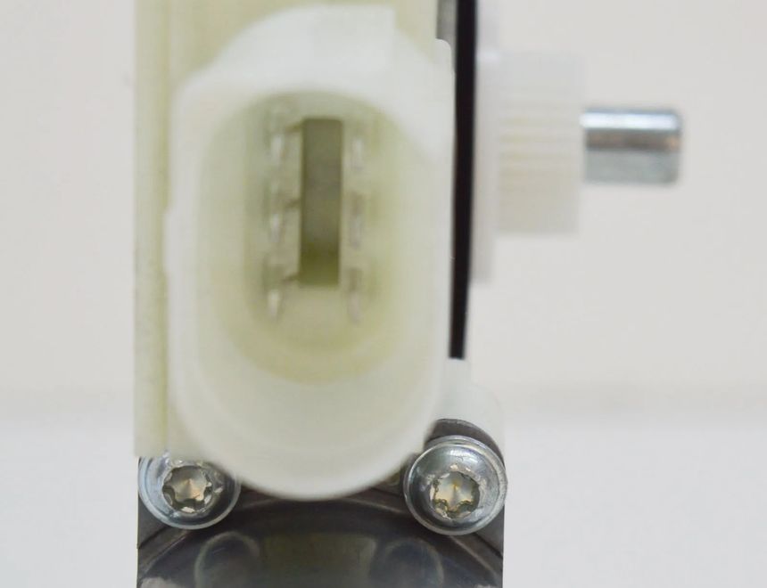 BMW 7 Series G11/G12 (2015-2023) Rear Left Door Window Control Motor 7455083 11493110