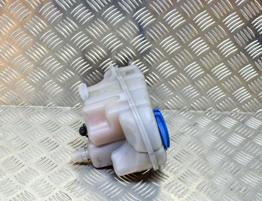 AUDI A6 C7/4G (2010-2020) Expanzná nádrž 4G0121403R 11628899