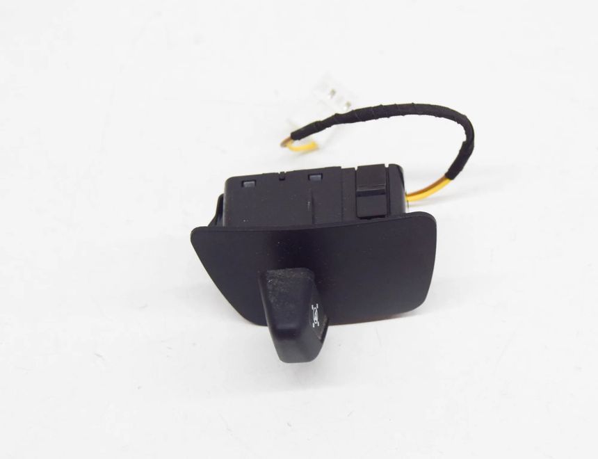 BMW X5 G05/G18 (2018-2024) Steering Wheel Adjustment Switch 9365877 12008750