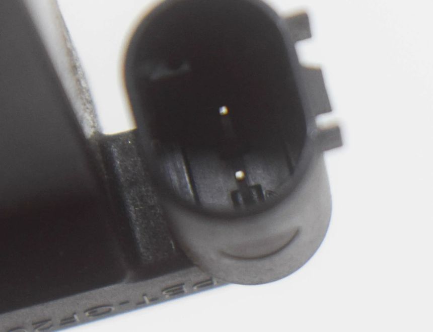 MASERATI Quattroporte 6 generation (2012-2024) Zosilňovač antény na kufri 68071978AA,64469T 12219567