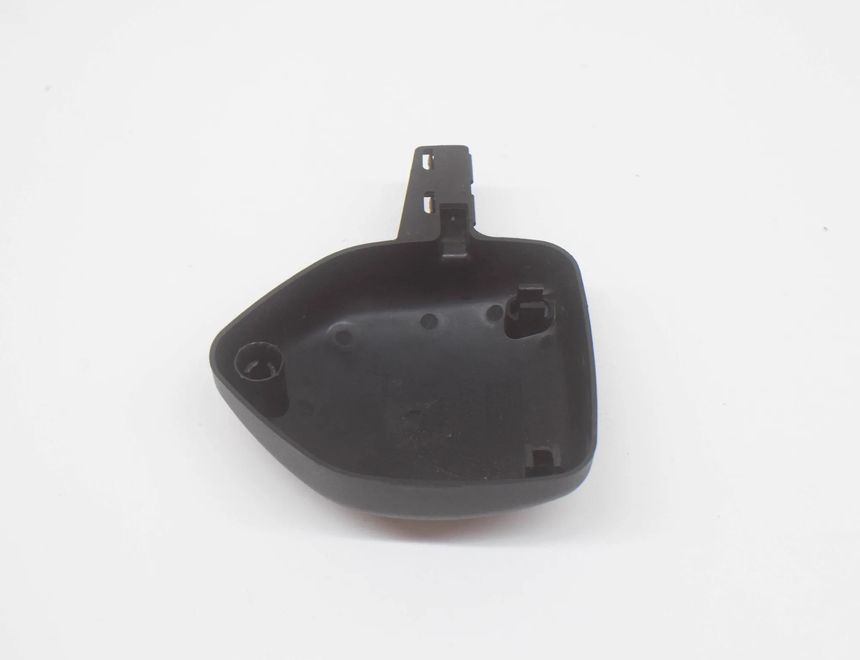 MASERATI Quattroporte 6 generation (2012-2024) Ostatné časti karosérie 670007598 13353750