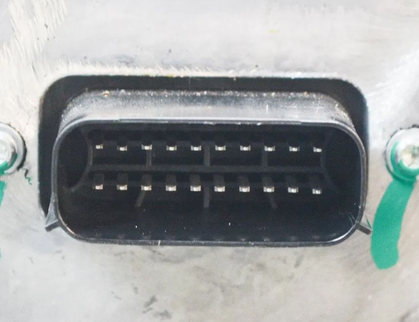 TESLA Model S 1 generation (2012-2024) Menič 1052532-00-D,1038248-00-D,1038251-00-D 13354163