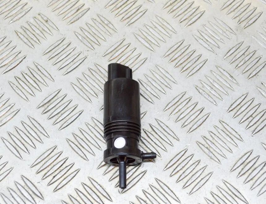 TESLA Model Y 1 generation (2020-2024) Motor nádrže na umývanie 1110164-00-B 13580586