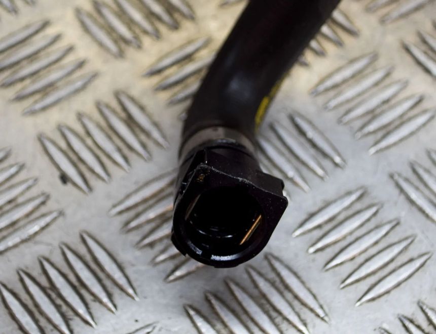 LAND ROVER Range Rover Evoque L538 (1 gen) (2011-2020) Шланги охлаждающей жидкости GJ32-7H255-AB 14371660