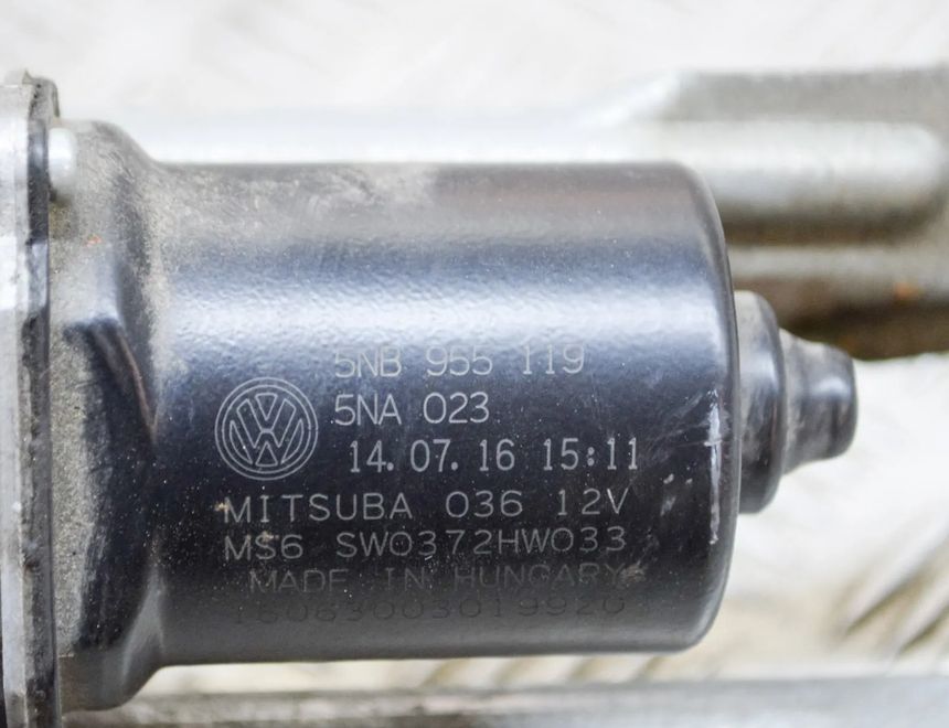 VOLKSWAGEN Tiguan 2 generation (2016-2024) Mechanizmus stierača predného čelného skla 5NA023,5NB955119 14585590