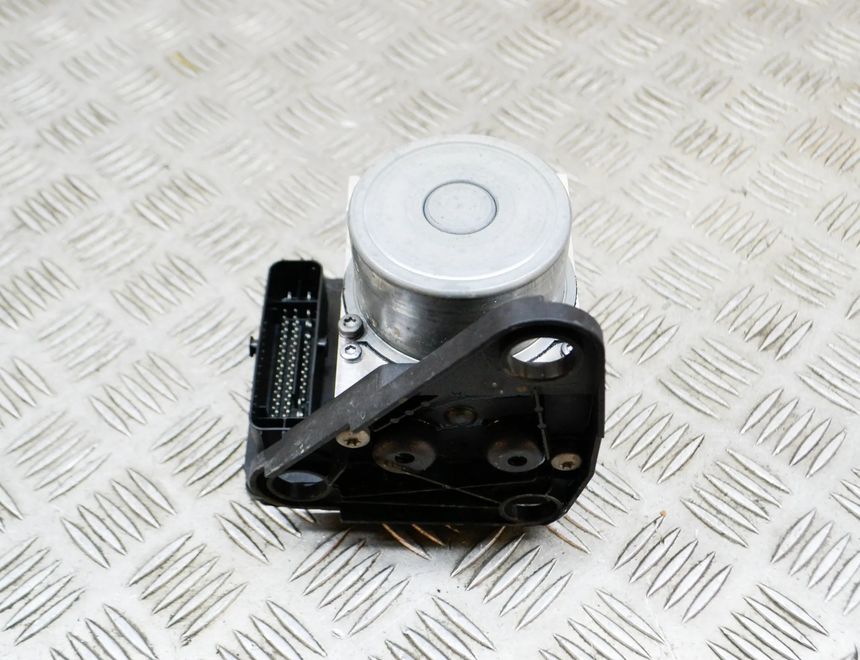 VOLKSWAGEN ID.3 1 generation (2019-2023) ABS Pump 1EA614517,1EA614517N 14874766