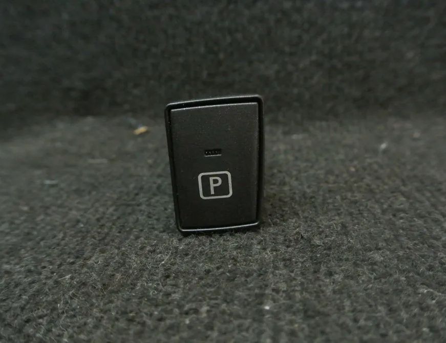 LEXUS CT 1 generation (2010-2024) Кнопка ручного тормоза 15C315 1502214