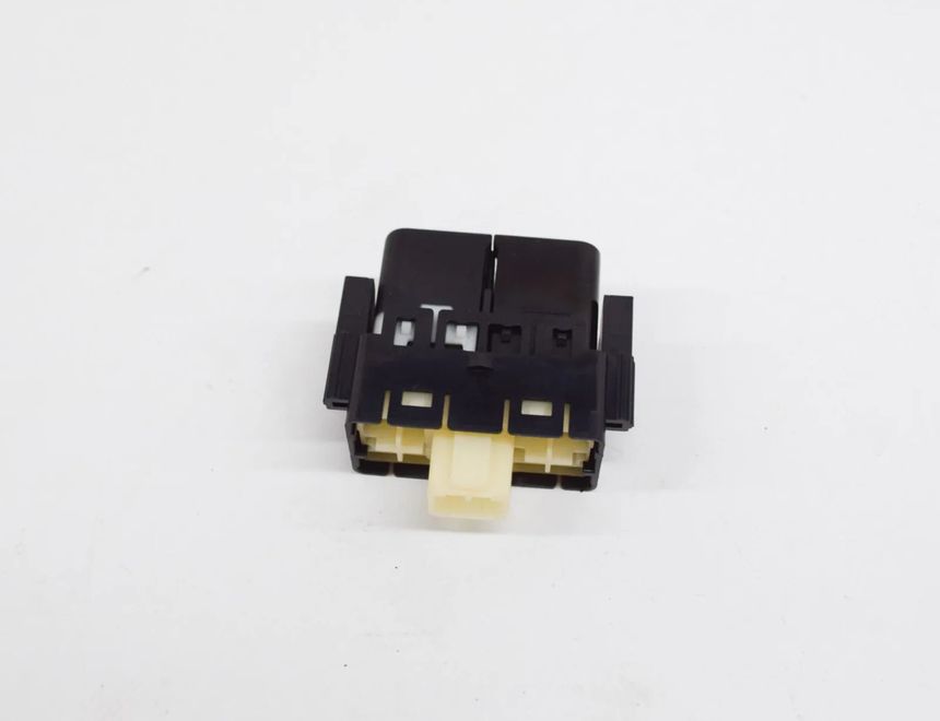 TOYOTA Prius 4 generation (XW50) (2015-2023) Включатель системы стабильности (ESP) 513-3B97C,75H512 15233068