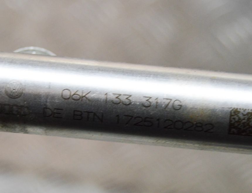 VOLKSWAGEN Golf 7 generation (2012-2024) Fuel Rail 0261545079,06K133317G,06J906051F 17201452