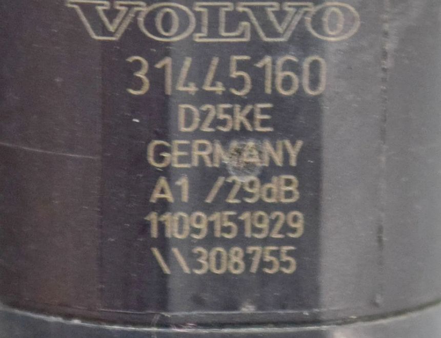VOLVO S60 2 generation (2010-2020) Front Parking Sensor 31445160 17339672