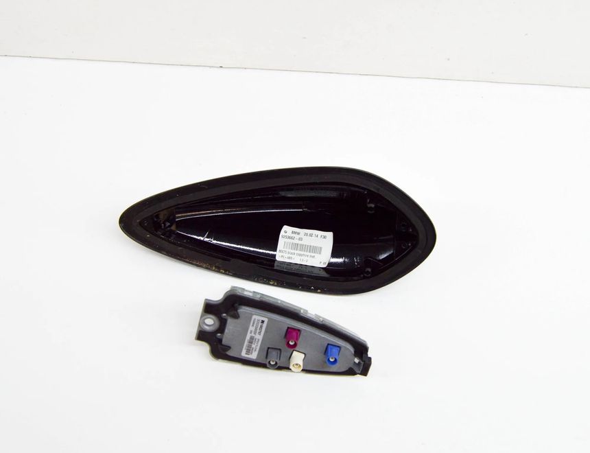 BMW 3 Series F30/F31 (2011-2020) Антенна 9253662,1682707,6959146,30000986BF 17601637
