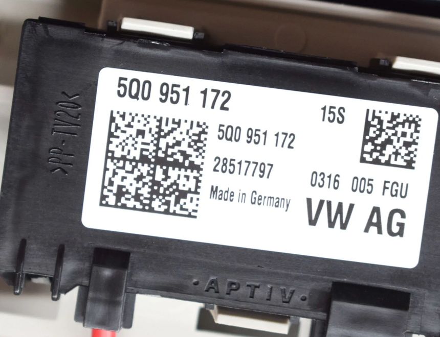 VOLKSWAGEN T-Roc 1 generation (2017-2024) Освещение салона 2GA867591,5Q0951172 17750296