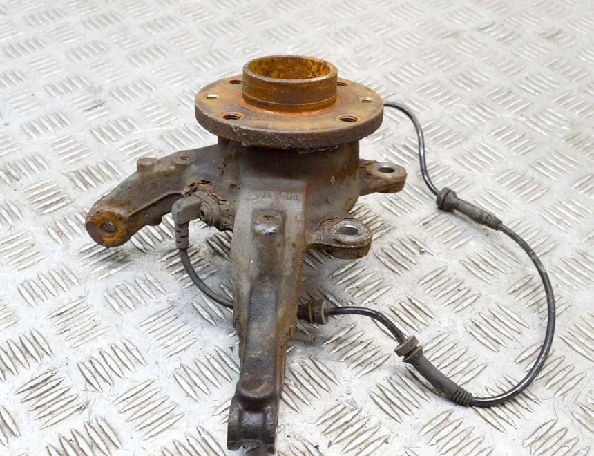 RENAULT Zoe 1 generation (2012-2023) Front Left Wheel Hub 400156124R 17867393