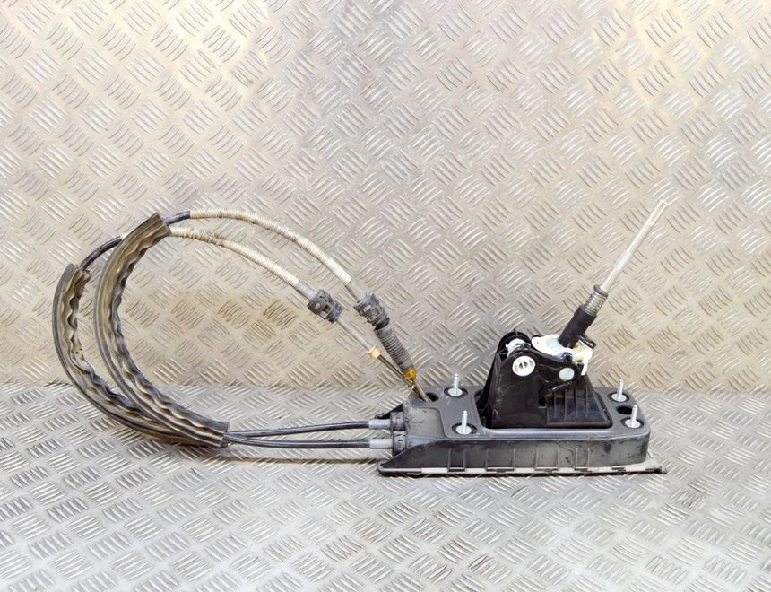 SKODA Octavia 3 generation (2013-2020) Mechanizmus radenia prevodových rýchlostí 5Q0711049AQ,5Q0711061E,5Q0711265R 18183478